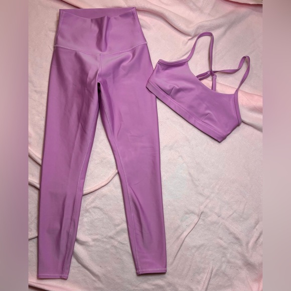 ALO Yoga XS Pink Activewear 7/8 Leggings and Sports Bra 2 Piece Set - Picture 1 of 4